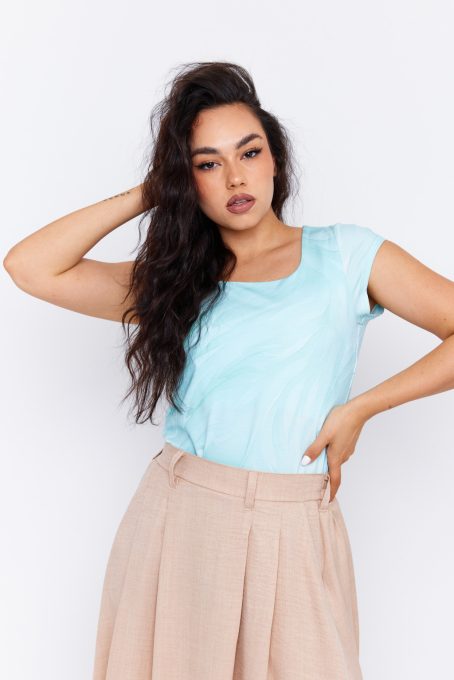 KINSLEY Square-neck top