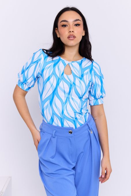 Addison women's top, pullover, puff-sleeve keyhole-neck shirt, Tara x Viktori