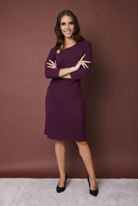 CLARA női ruha, aszimmetrikus, kivágott, testhezálló ruha ráncolással díszítve,bordó,S,Tara X Viktori