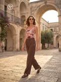 TAORMINA női nadrág – élére vasalt, gumis derekú, megkötős fazon,barna,S,Tara X Viktori