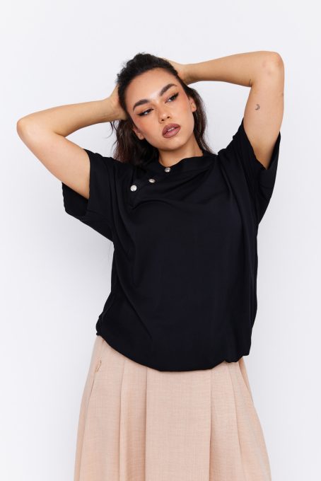 AYLA jobb oldalt gombos, állógalléros, gumis aljú tunika,fekete,L,Tara X Viktori,Curve