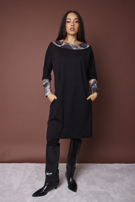 VY női ruha, csónaknyakú, denevérujjú, gombos ruha – mintás,L-XL,Tara X Viktori,Curve Fashion