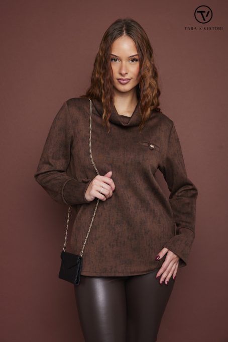 SUSAN női pulóver, kámzsás nyakú, díszzsebes pulóver,barna,XL,Tara X Viktori,Curve Kollekció