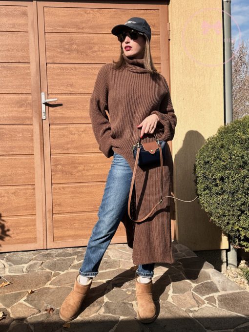 Donja Garbós kötött pulóver hasítékkal 