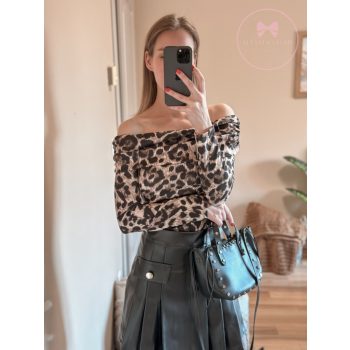 Ánya szűk poliamid vállra húzós felső