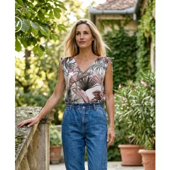 Tara x Viktori CURVE Fashion