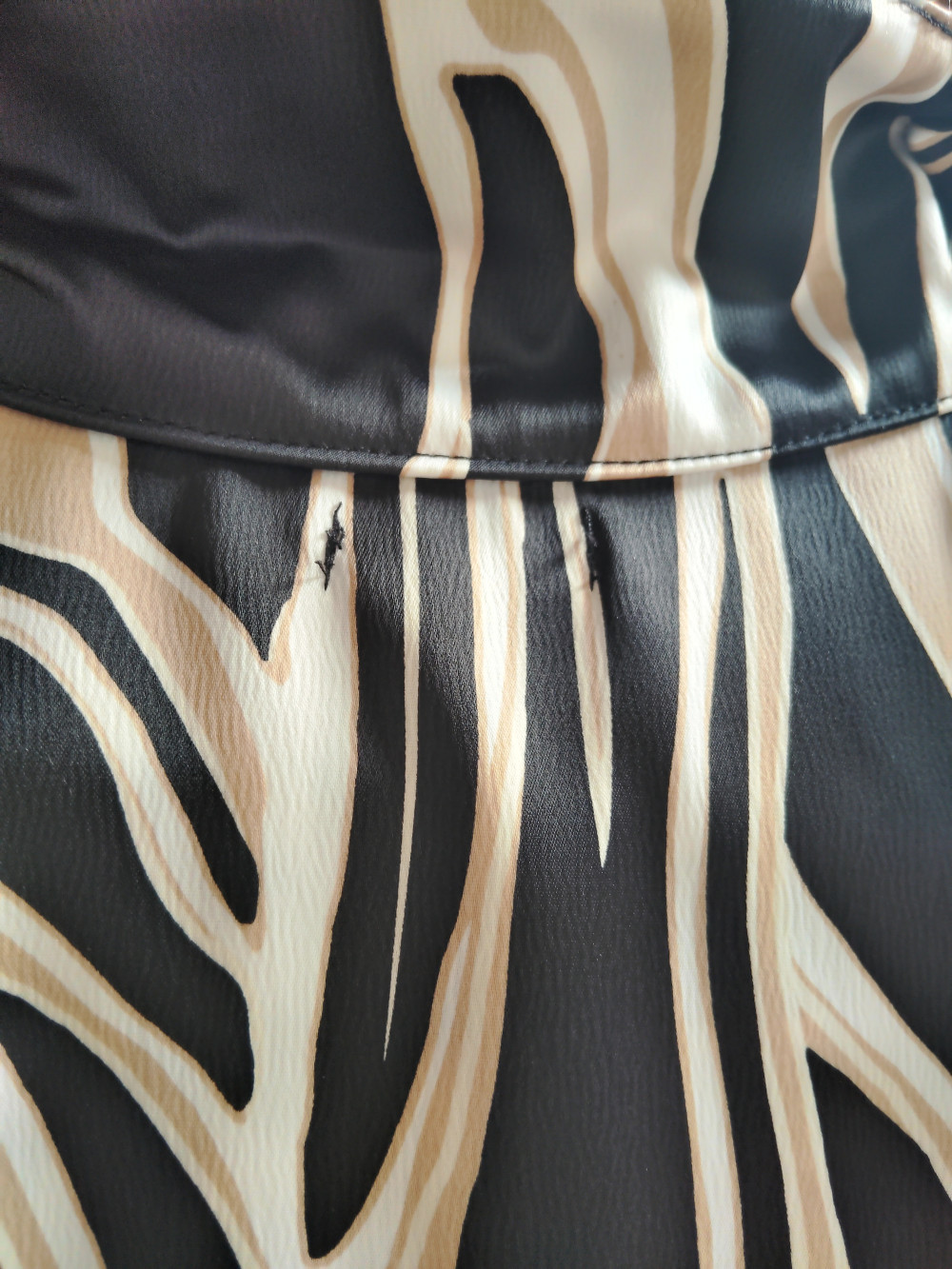   Henriett női tunika gallérral és gombos elejével, elegáns mintás dizájnnal,mintás,S-M,Tara X Viktori
